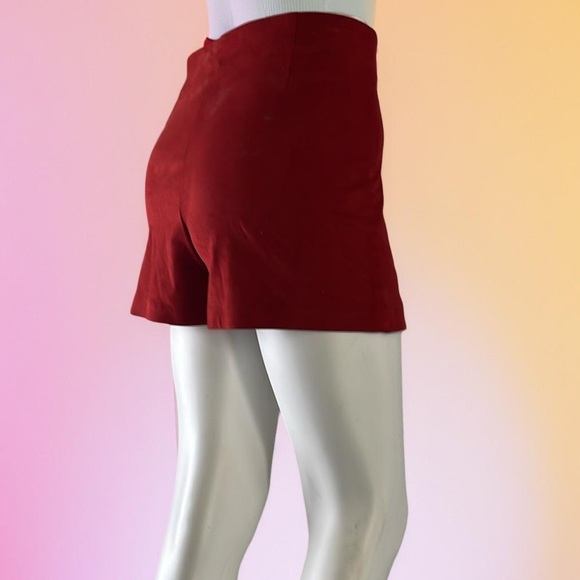 Zara Red Button-Accent Women's Shorts Skirt size XS - Picture 3 of 4